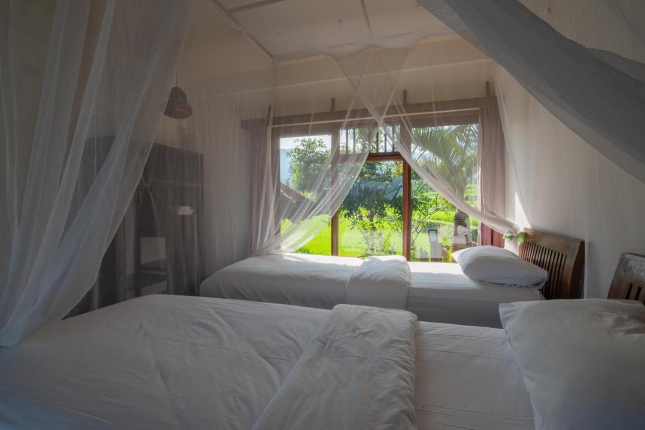 Lesong Hotel And Restaurant Munduk Exterior foto