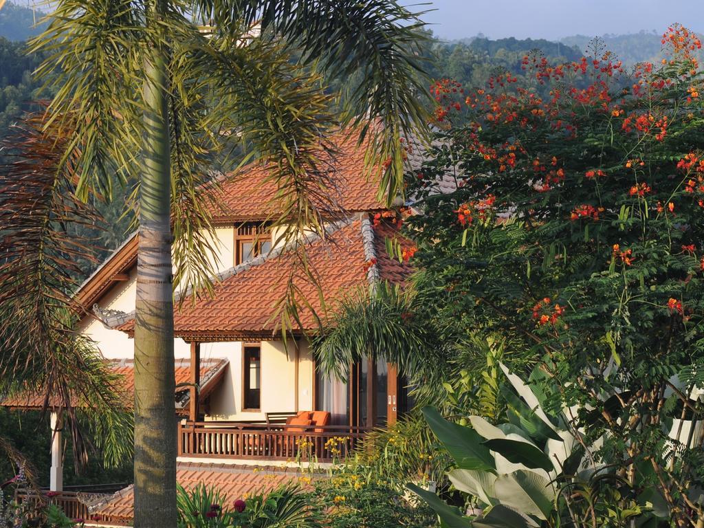 Lesong Hotel And Restaurant Munduk Quarto foto